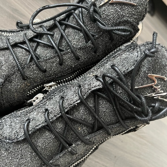 Giuseppe Zanotti men’s sneaker - Picture 3 of 6